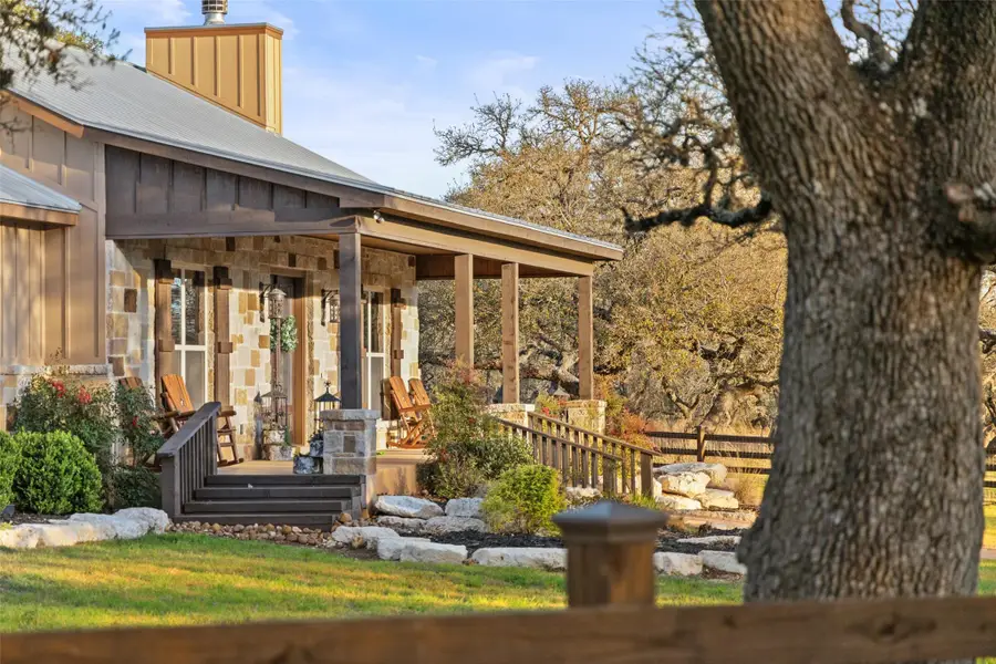 4827 Maenius Rd, Blanco, TX 78606 - #3