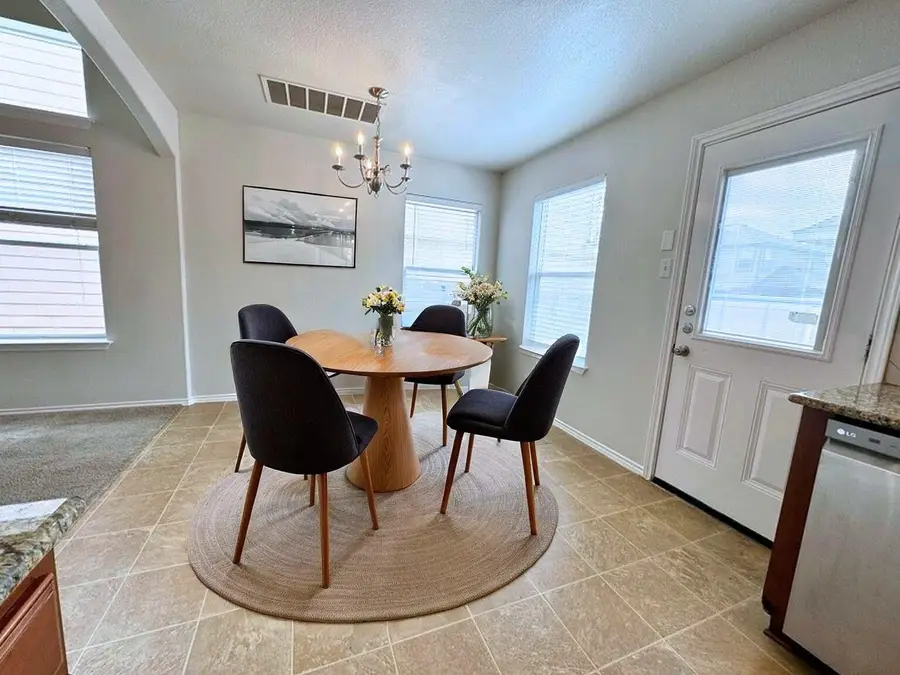 716 Alamo Plaza Dr, Cedar Park, TX 78613 - #2