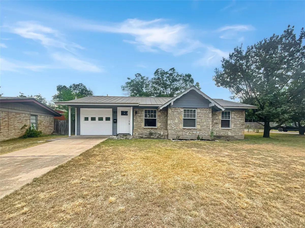 8801 Parkfield Dr, Austin, TX 78758 - #1