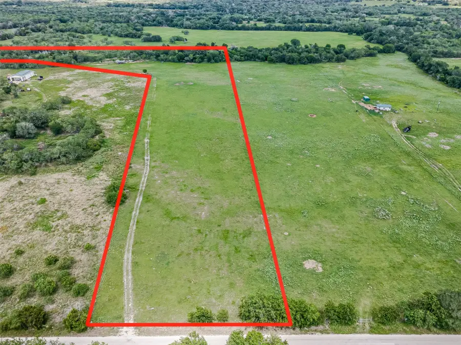 3109 Tenney Creek Rd, Luling, TX 78648 - #3