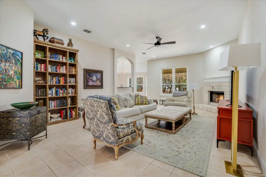 16 Serenade Cir, Wimberley, TX 78676 - #3