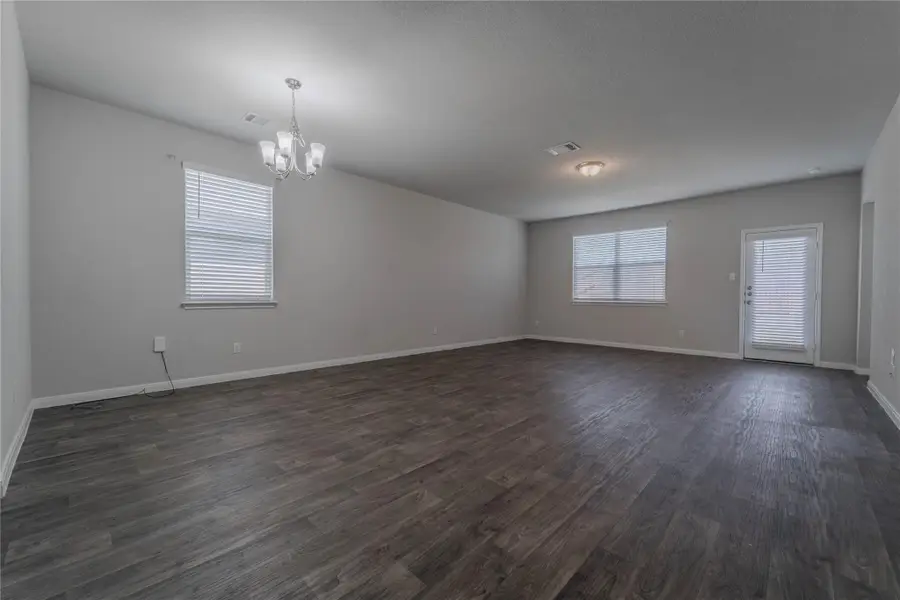 501 Naset Dr, Georgetown, TX 78626 - #2