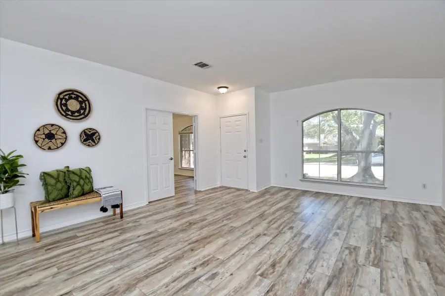 2305 Vernell Way, Round Rock, TX 78664 - #2