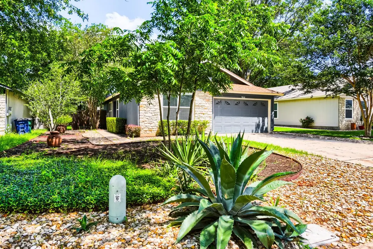 9616 Holly Springs Dr, Austin, TX 78748 - #1