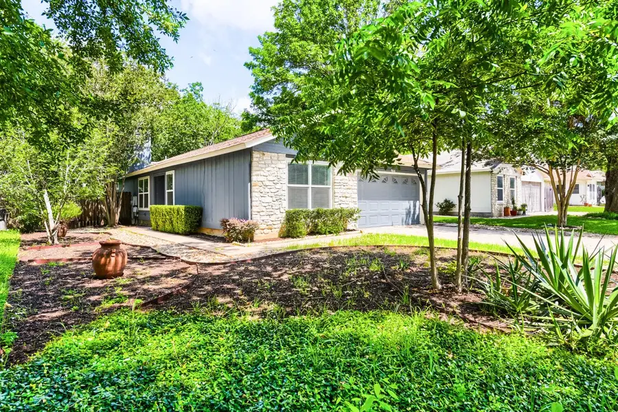 9616 Holly Springs Dr, Austin, TX 78748 - #2