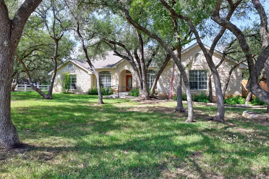 125 Ridgewood Cv, Georgetown, TX 78633 - #3