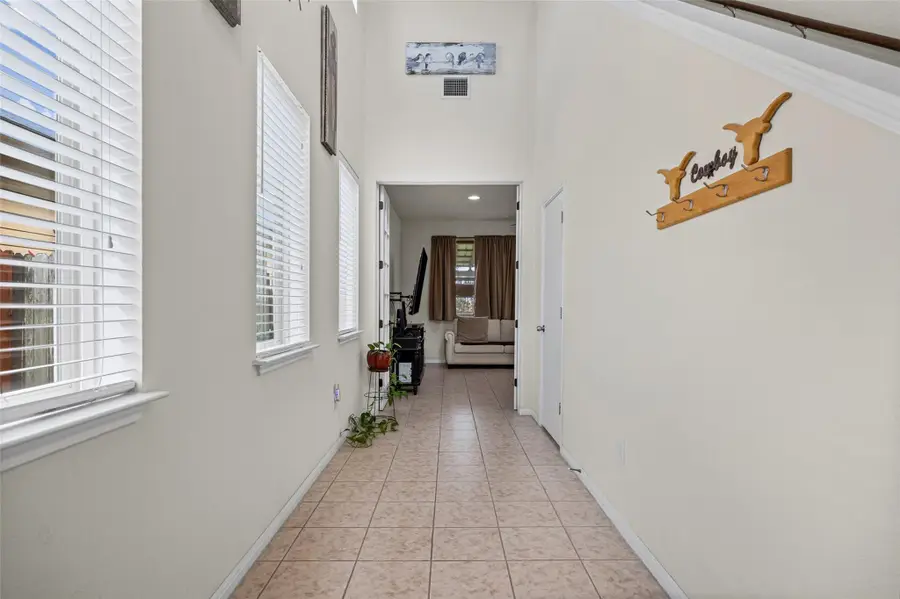 250 Twisted Oaks Ln, Buda, TX 78610 - #3