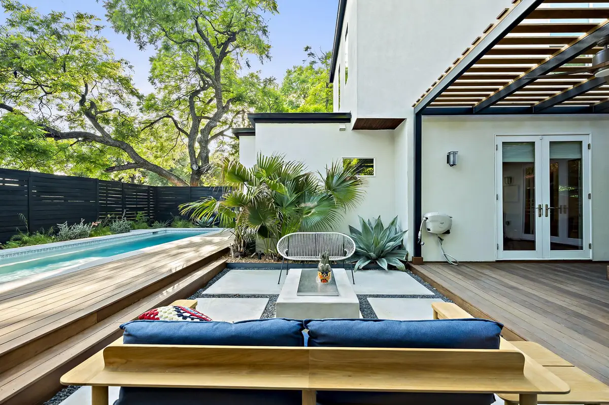 2609 Francisco St, Austin, TX 78702 - #1