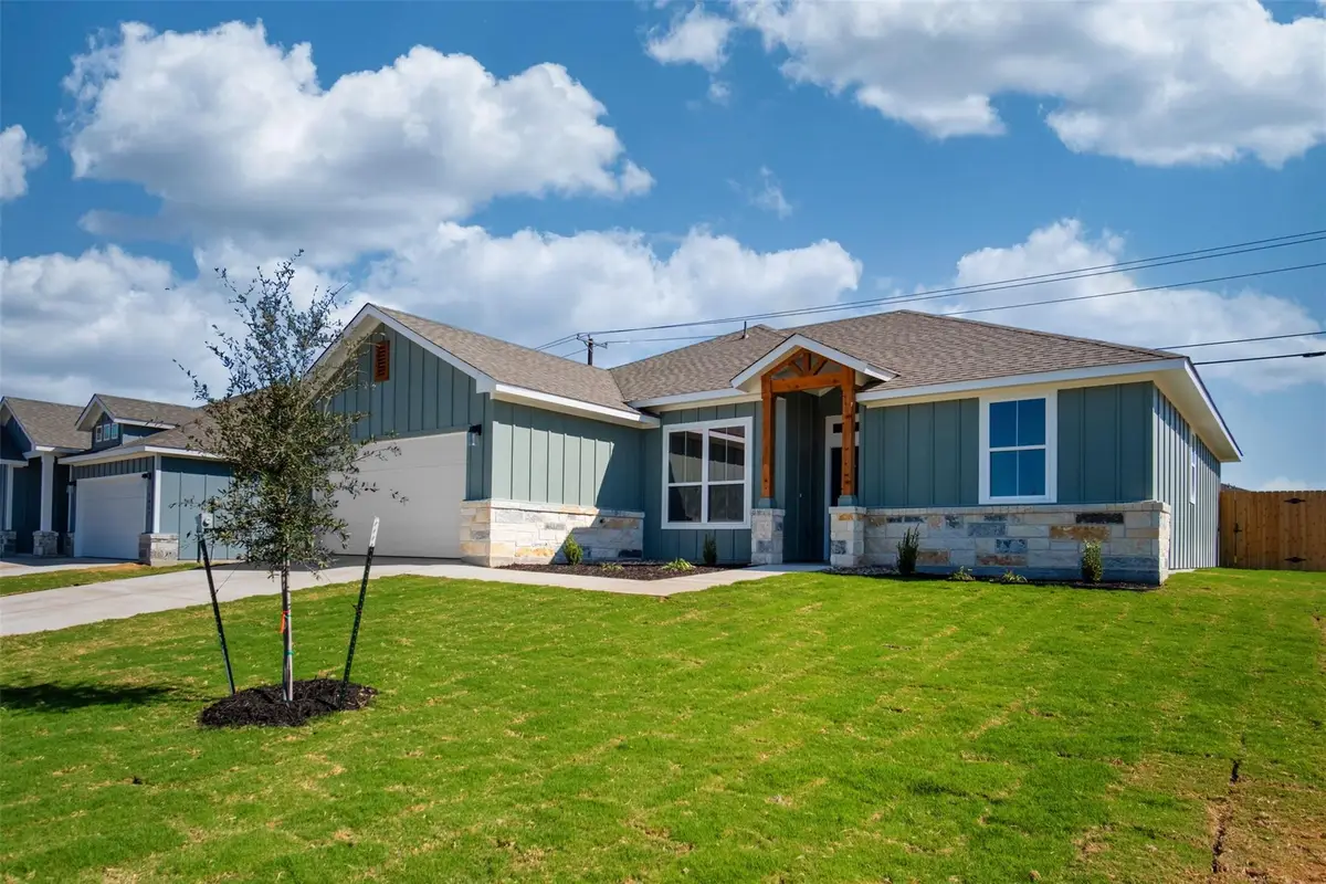 1013 Lago Azul Ln, Temple, TX 76504 - Image #1