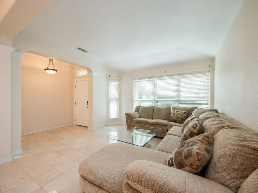 2210 Calumet Dr, Harker Heights, TX 76548 - Image #3