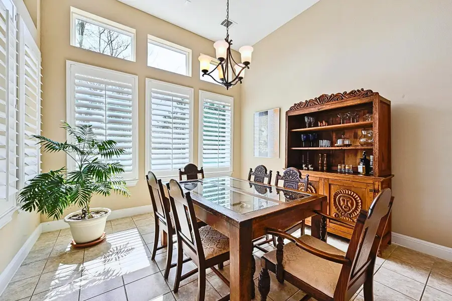 114 Hazelnut Ct, Driftwood, TX 78619 - Image #2