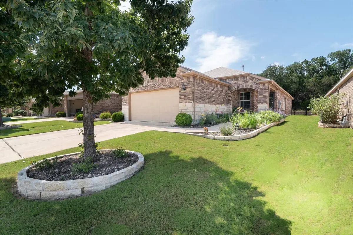 229 Hobby St, Georgetown, TX 78633 - #1
