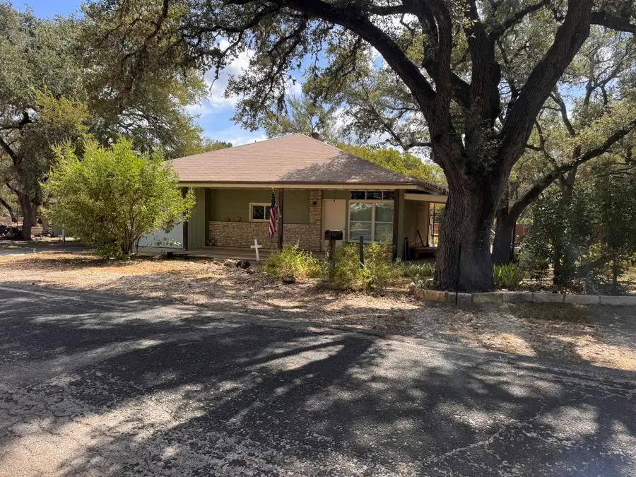 13 Presidio Rd, Wimberley, TX 78676 - #2
