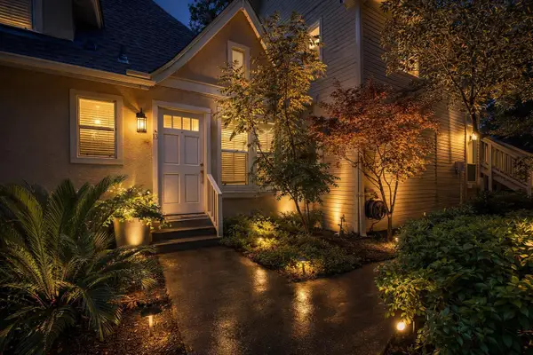 1110 W 22nd St #13, Austin, TX 78705