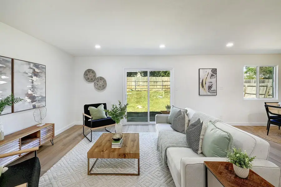 1306 Green Downs Dr, Round Rock, TX 78664 - Image #3