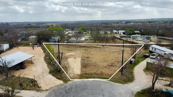 104 Sun Cv, Kyle, TX 78640