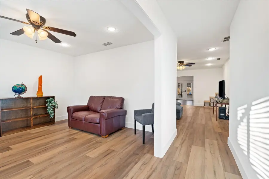 2510 Coatbridge Dr, Austin, TX 78745 - #3