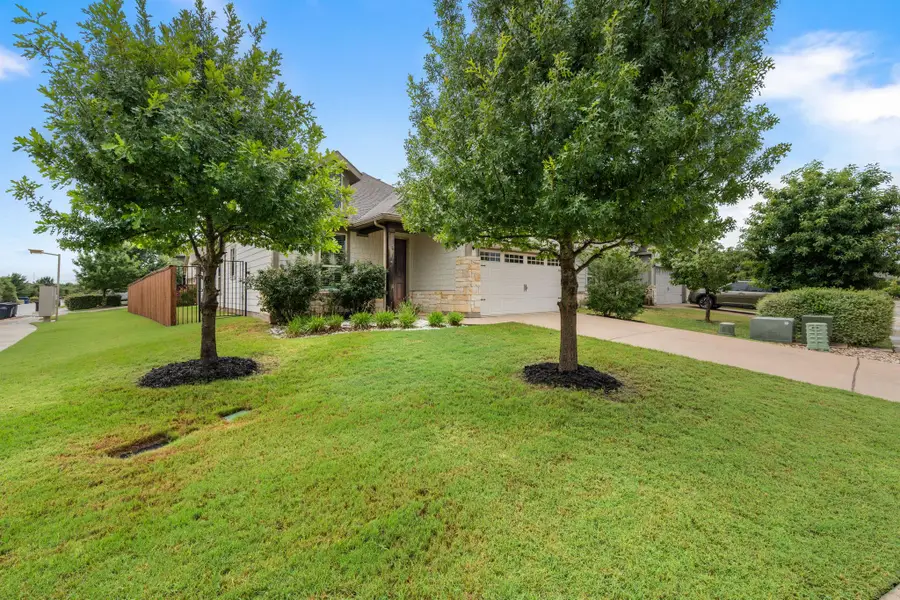228 Bonnet Blvd, Georgetown, TX 78628 - #2