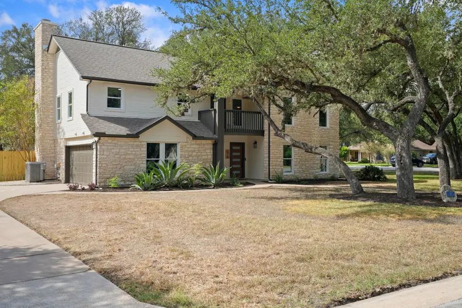215 Dewberry Cv, Buda, TX 78610 - #2