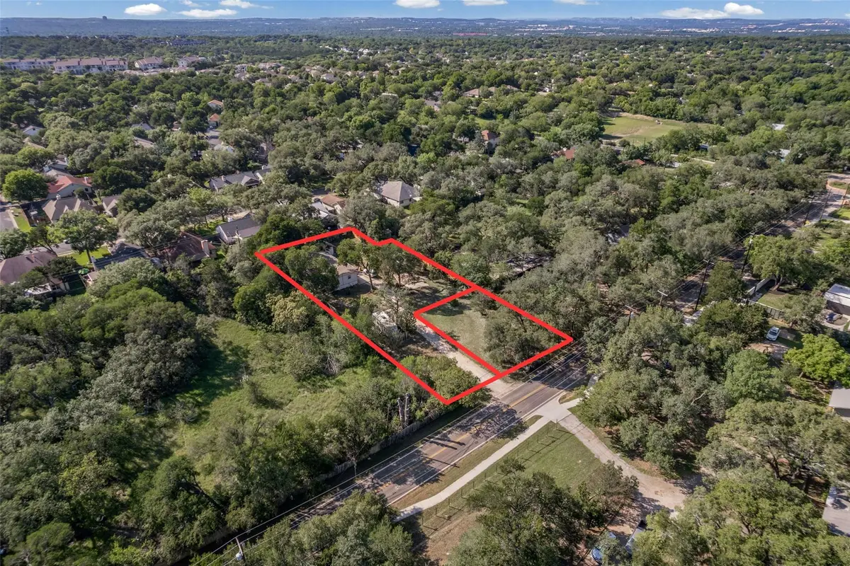 8802 Leo St, Austin, TX 78745 - #1