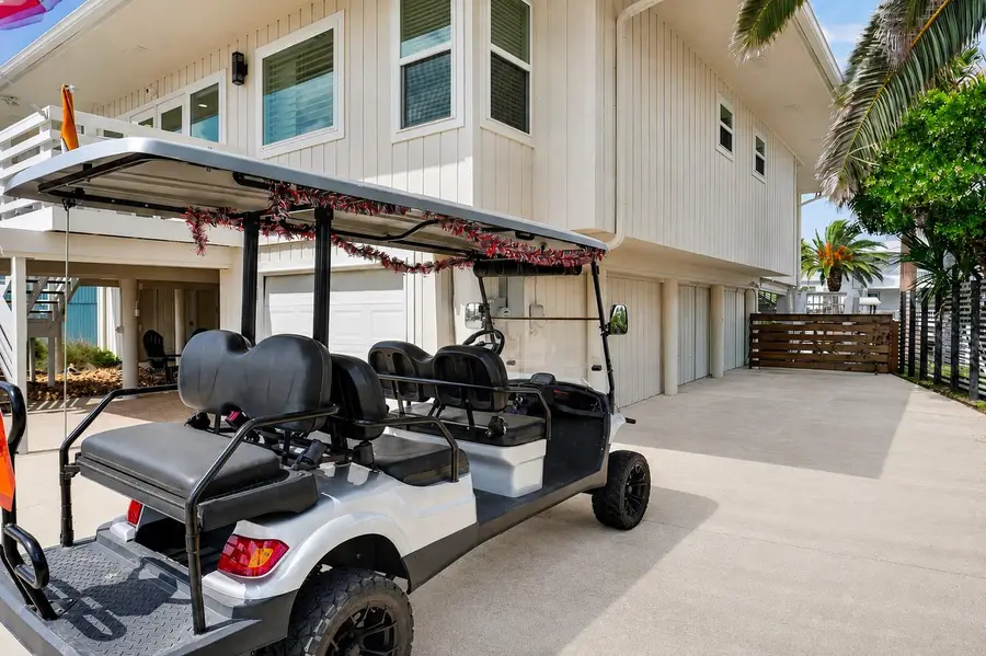 1881 Bay Shore Dr, Rockport, TX 78382 - #3