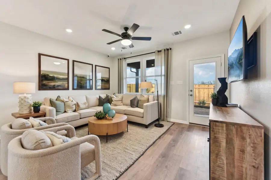 236 Bendecido Loop, Elgin, TX 78621 - #3