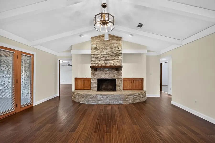 29 Country Oaks Dr, Buda, TX 78610 - #2