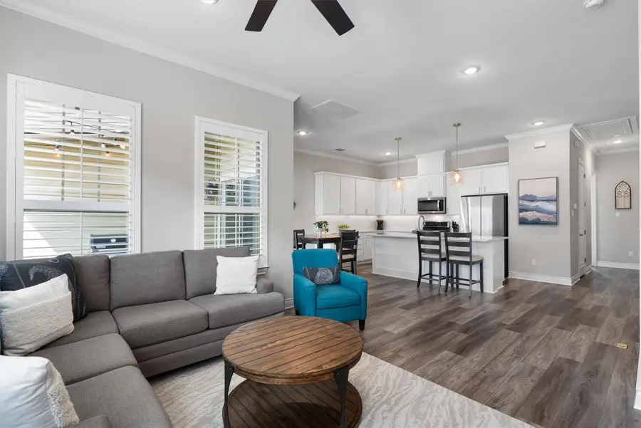 356 Adams St, Georgetown, TX 78628 - Image #2