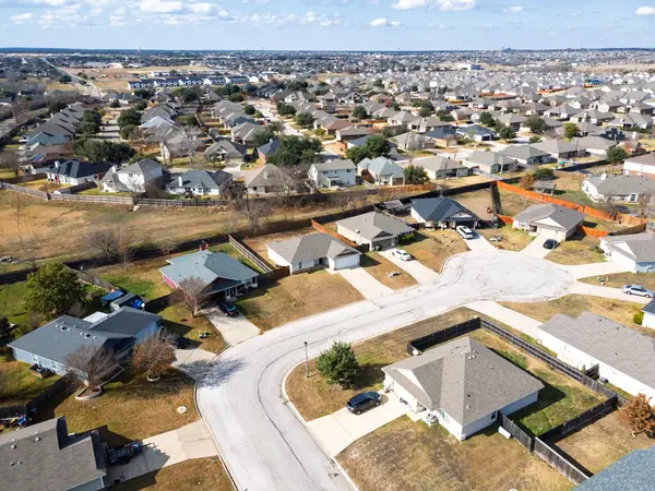 916 Freedom Ct, Temple, TX 76502