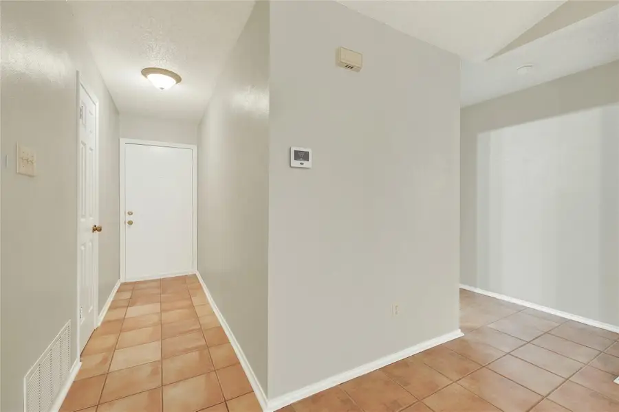 1935 Lisa Ln, San Marcos, TX 78666 - #2