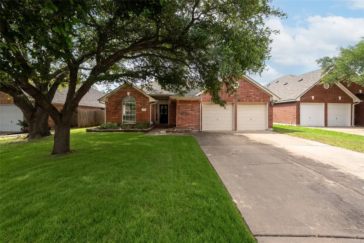 1853 Dapplegrey Ln, Austin, TX 78727 - #1