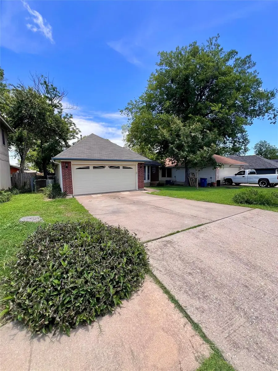 5404 China Berry Rd, Austin, TX 78744 - #2