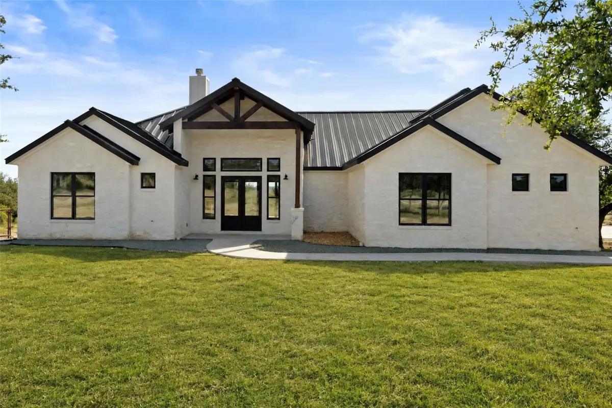 765 Legacy Hills Dr, Johnson City, TX 78636 - #1