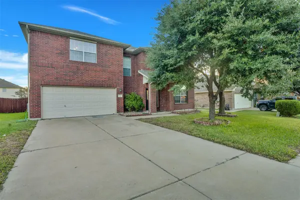 917 Abbeyglen Castle Dr, Pflugerville, TX 78660