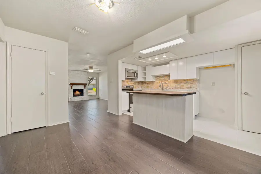 8235 Summer Side Dr, Austin, TX 78759 - #3