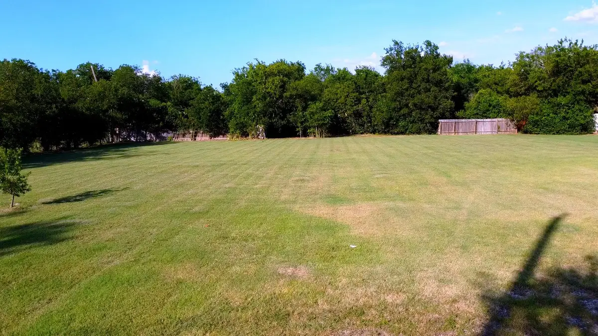 2005 S Pine St, Georgetown, TX 78626 - #1