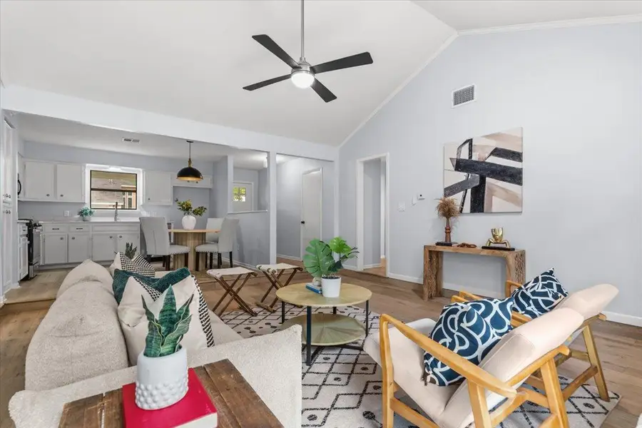 6209 Sun Vista Dr, Austin, TX 78749 - #3