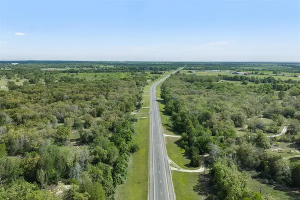 2642 Highway 77 S, Rockdale, TX 76567