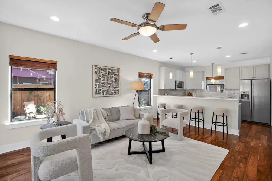 1203 E 2nd St #A, Austin, TX 78702 - #2