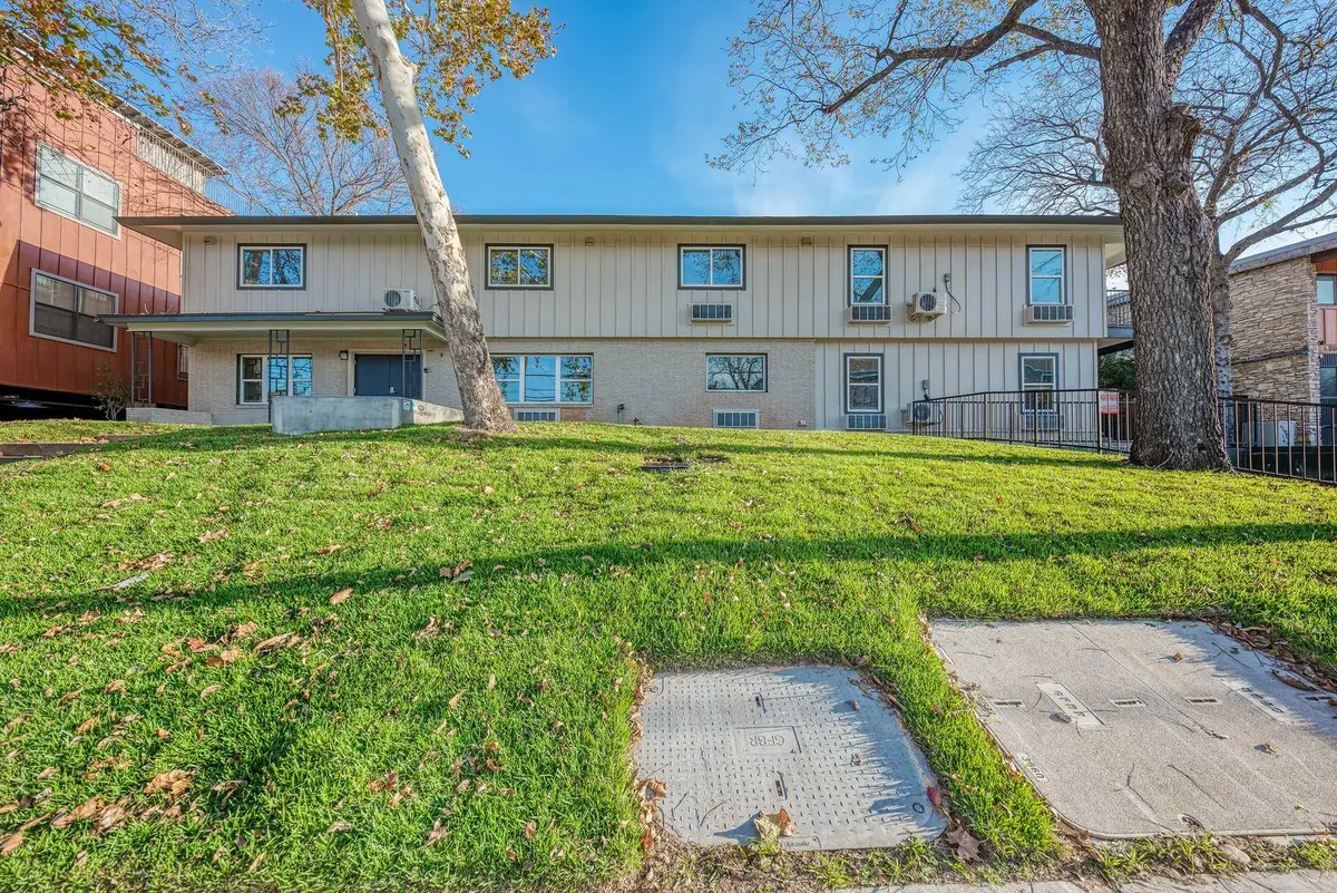 306 E 30 St #202, Austin, TX 78705 - #1