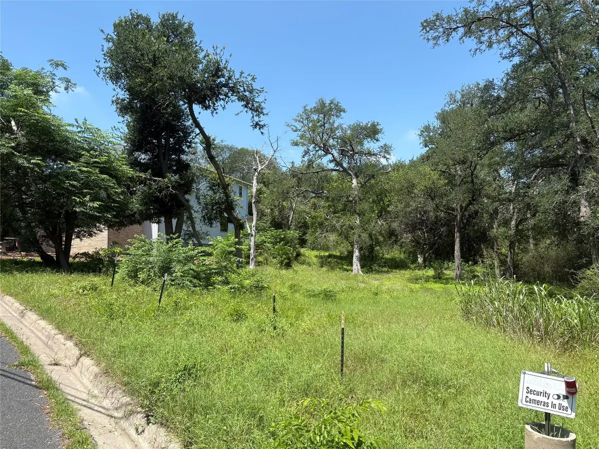 4640 Marlo Dr, Austin, TX 78723 - #1