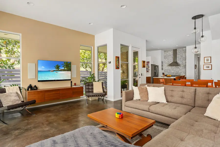 608 W Annie St, Austin, TX 78704 - #3