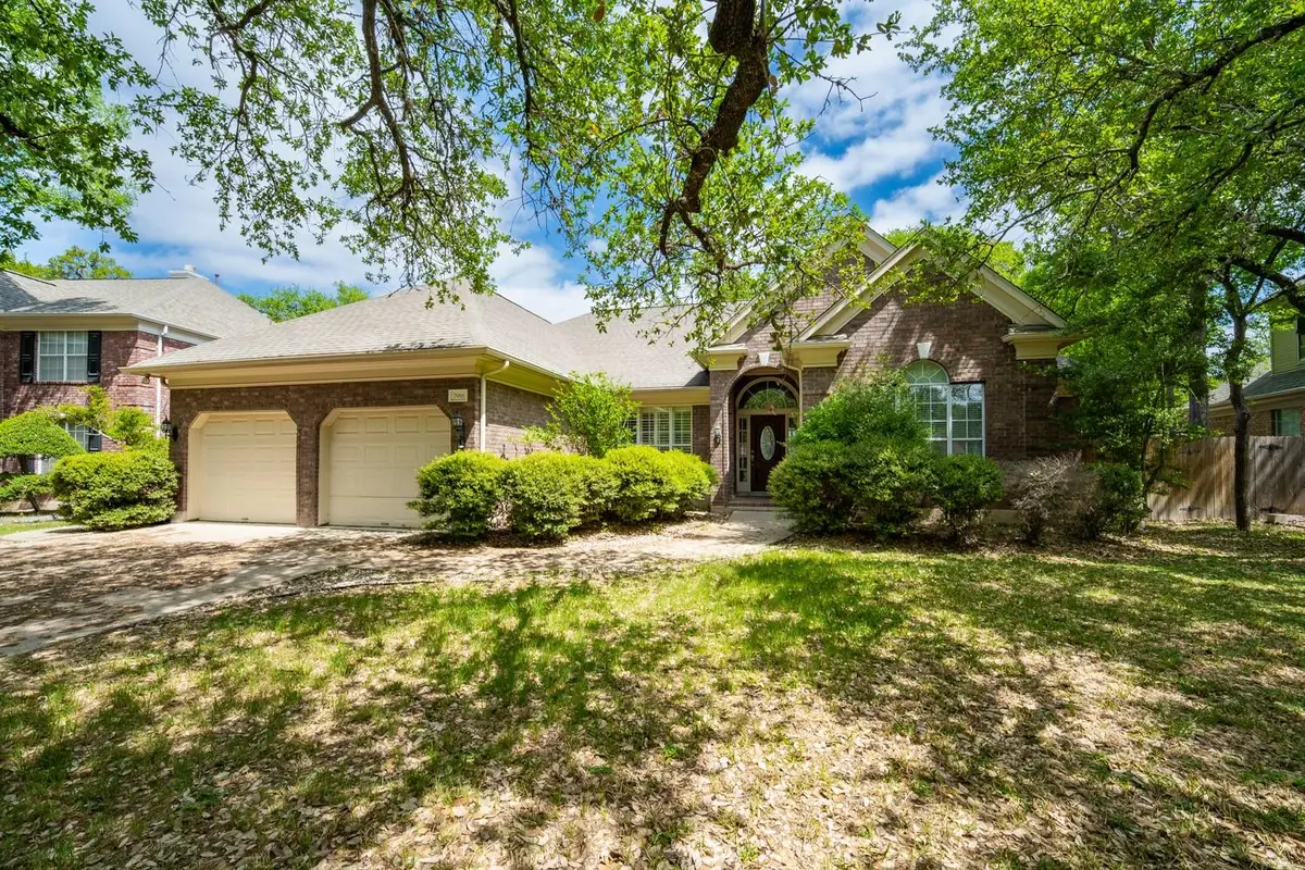7916 Yaupon Dr, Austin, TX 78759 - #1