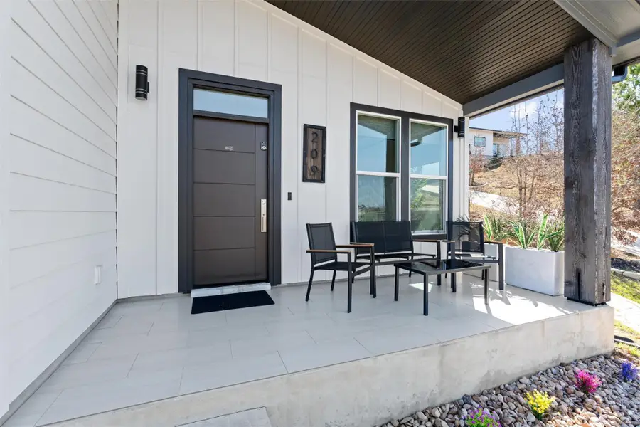 209 Kipahulu Dr, Bastrop, TX 78602 - #3