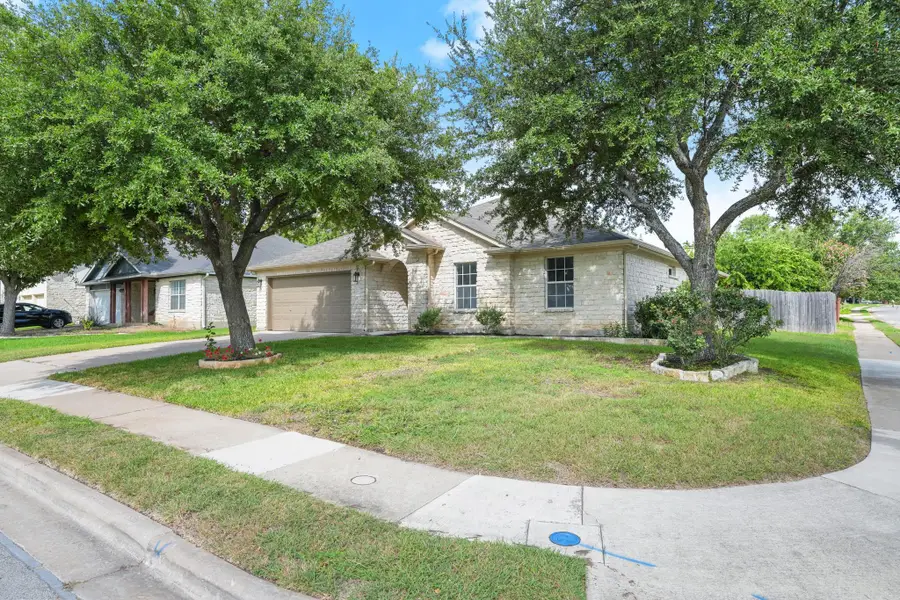 1322 Terra St, Round Rock, TX 78665 - #2
