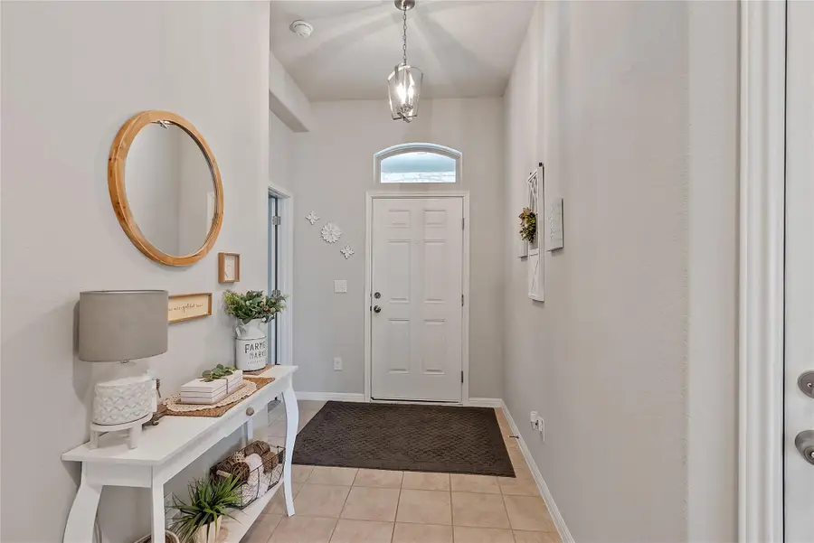 212 Somerville St, Leander, TX 78641 - Image #3