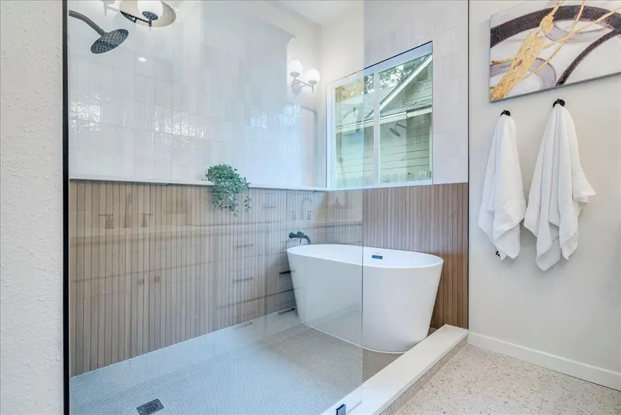 8308 Foxhound Trl, Austin, TX 78729 - Image #3