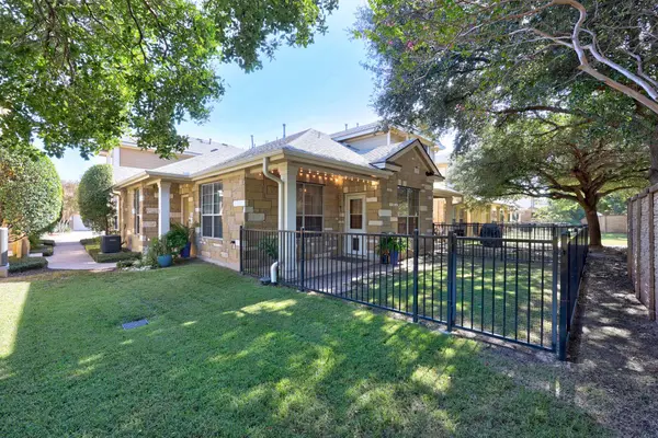16100 Great Oaks Dr S #1103, Round Rock, TX 78681