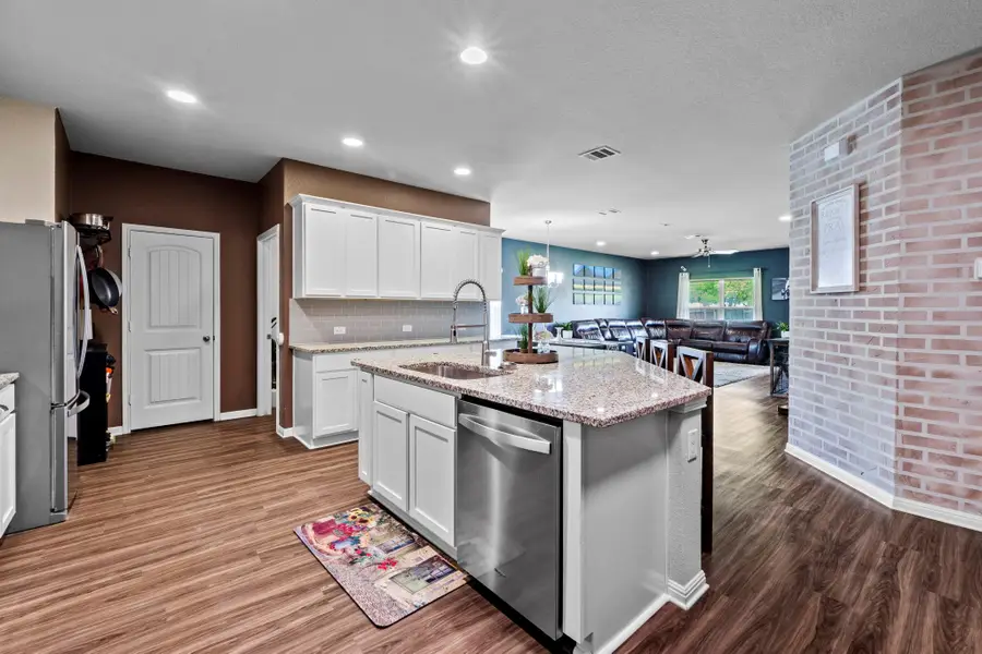 2417 Bridges Ranch Rd, Georgetown, TX 78628 - #3