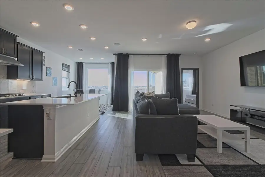 113 Rocking R Ct, Georgetown, TX 78633 - Image #3